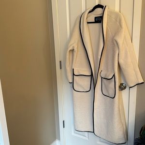 NWT’s Scoop Sherpa Duster Jacket